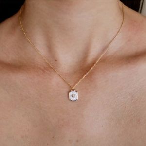 Gold dainty necklace